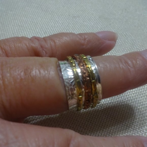 Whimsical "SPINNER RING" in SILVER, GOLD & COPPER Handmade Stamped Size 10.5 - Picture 2 of 3